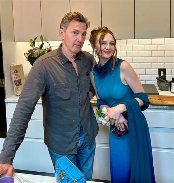 Discovering Andrew McCarthy's Wife: A Deeper Look Into Their Life Together