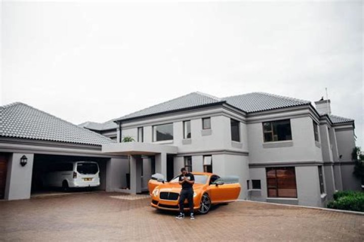 Discovering The Luxurious Lifestyle Of Patrice Motsepe: Houses And Cars