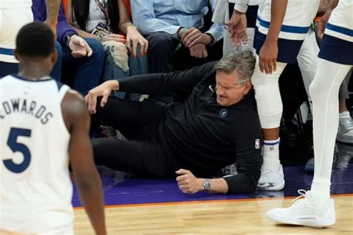 Timberwolves Coach Injury: What It Means For The Team's Future