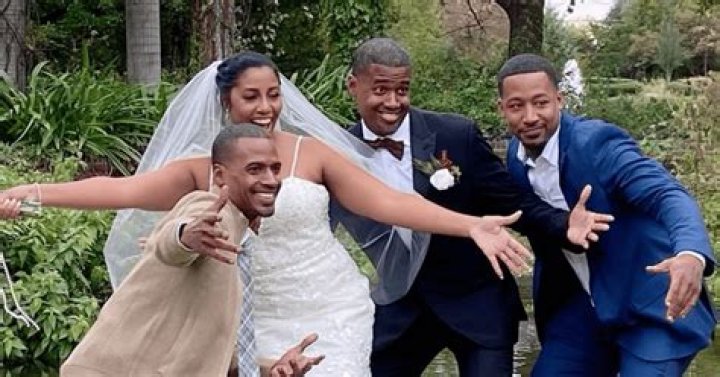 Unraveling The Mystery: Is Lamont Paris Married?