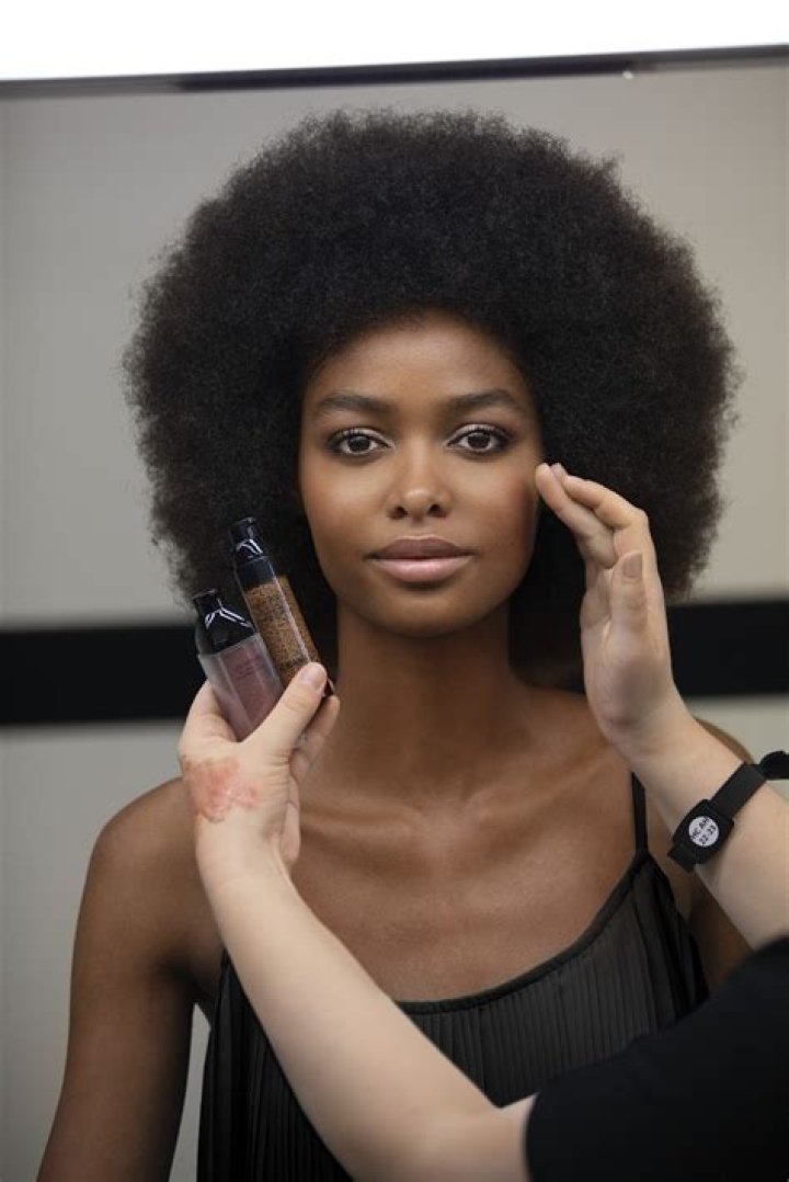 Unveiling The Beauty Of Tea Tairovic: A Look Into The Nude Controversy